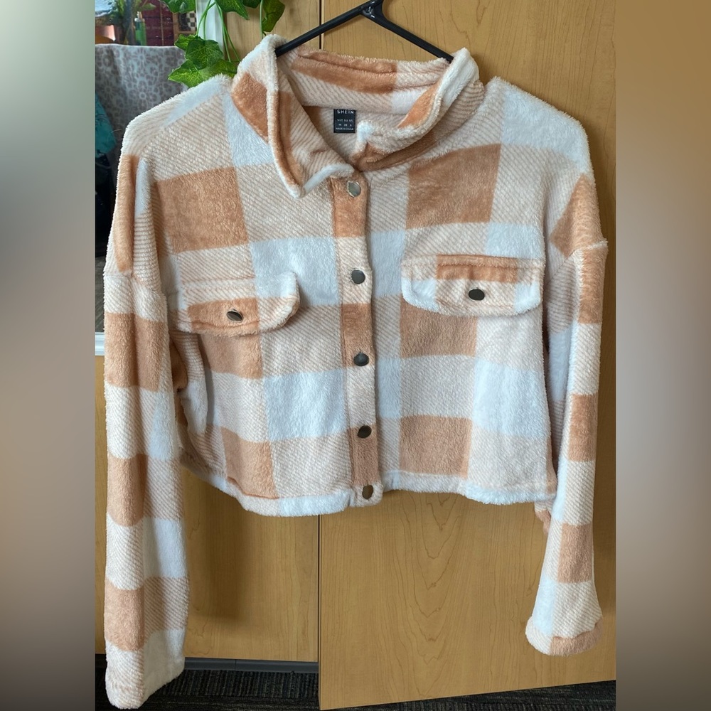 cropped flannel.